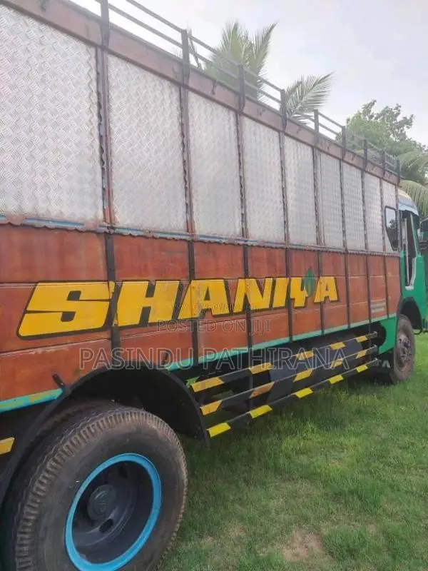 Tata 1613 2005 Lorry (Used)