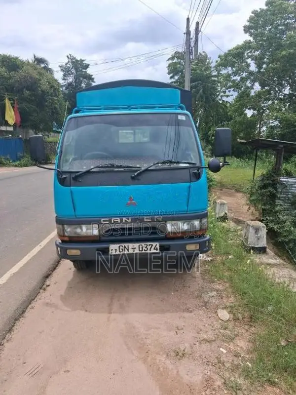 Mitsubishi Canter 1997 Lorry (Used)