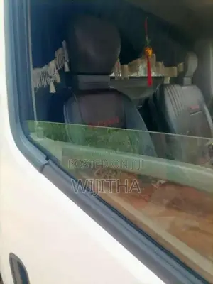Mitsubishi Canter 2001 Lorry (Used)