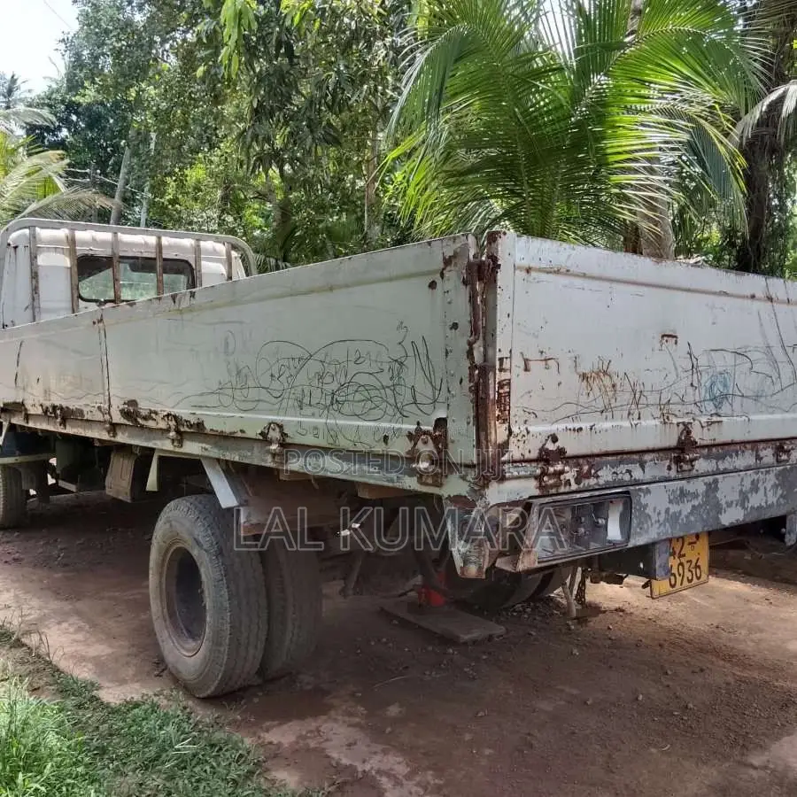 Isuzu Isuzu 1988 Lorry (Used)