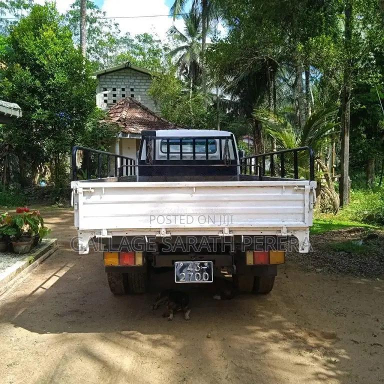 Mitsubishi Canter 1992 Lorry Brand New