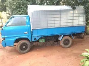 Isuzu ELF 250 1980 Lorry (Used)