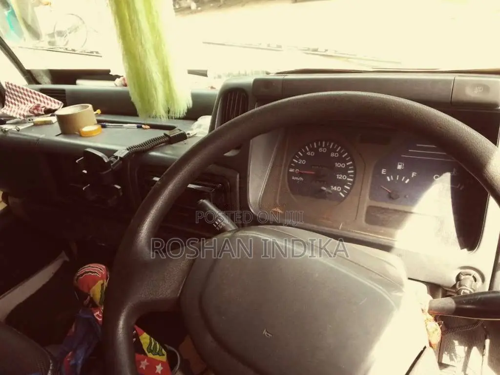 Nissan Atlas 2000 Lorry (Used)