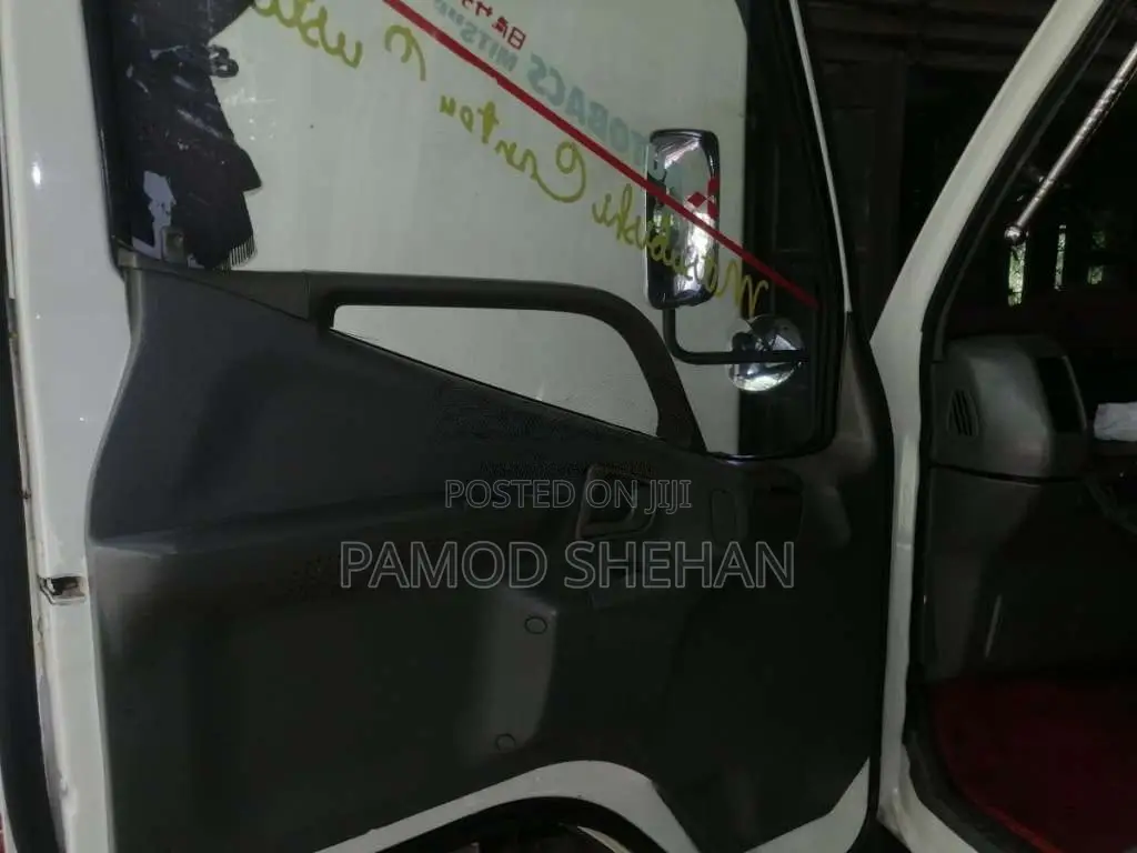 Mitsubishi Canter 1999 Lorry (Used)