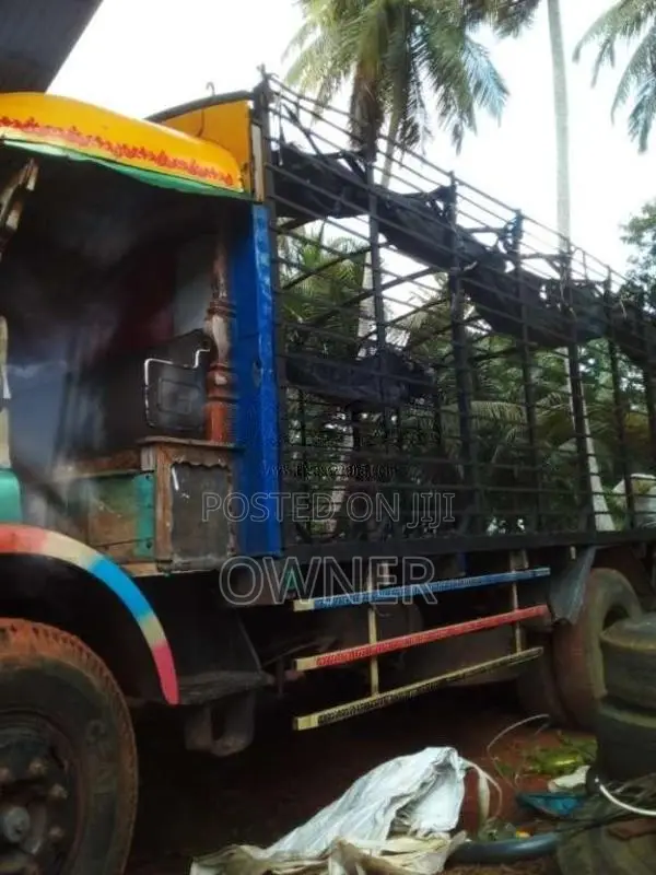 Tata 1210 1995 Lorry (Used)
