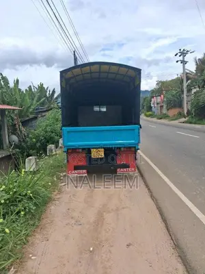 Mitsubishi Canter 1997 Lorry (Used)