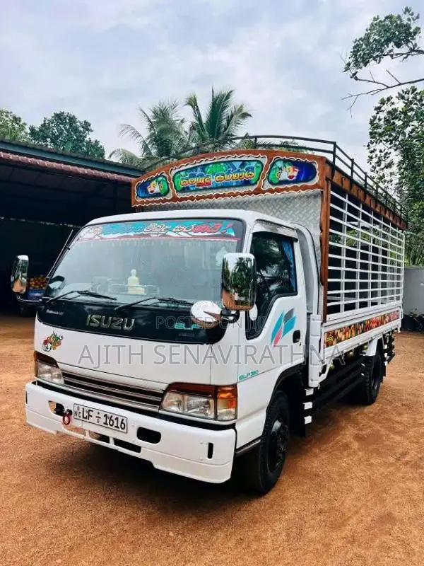 Isuzu 4hj1 2001 Lorry (Used)