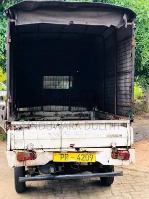Mahindra Maxximo 2012 Lorry (Used)