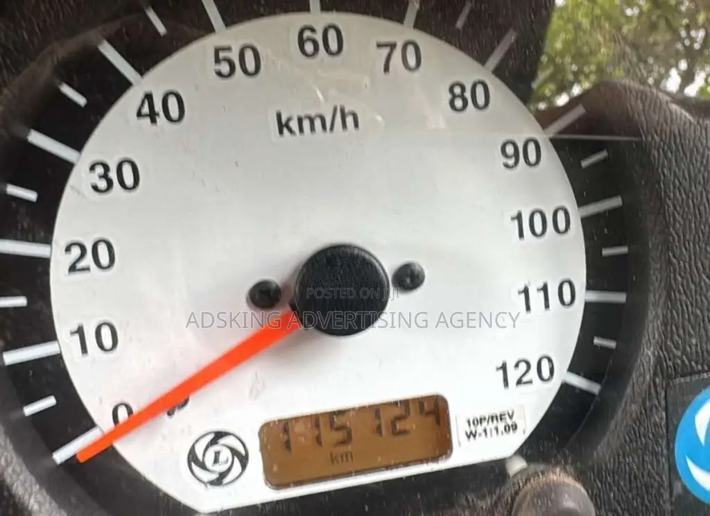 Ashok-Leyland Taurus 2518 Ten Wheel 2018 Lorry (Used)