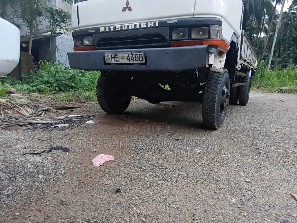 Mitsubishi Canter 2003 Lorry (Used)
