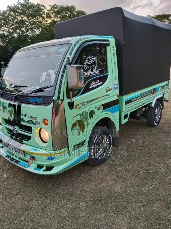 Tata Dimo Batta 2013 Lorry (Used)