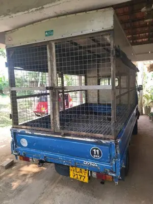 Toyota Dyna 1997 Lorry (Used)