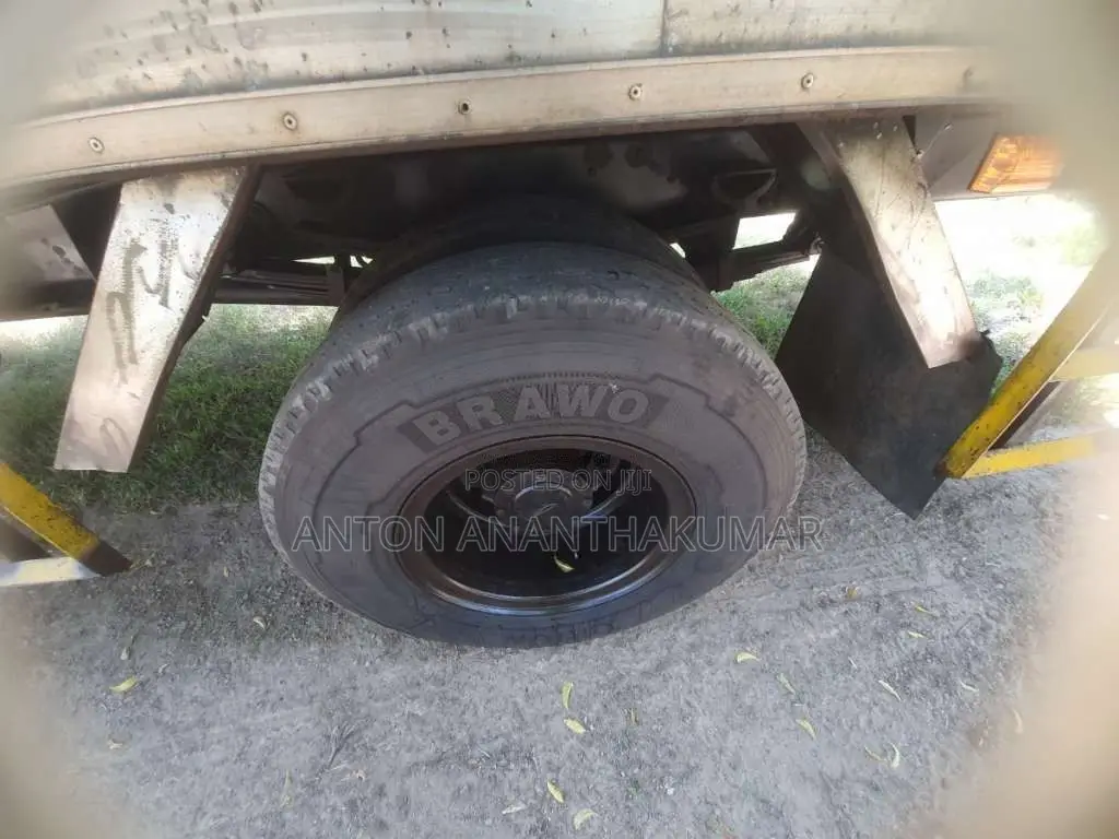 Ashok-Leyland 1618 2010 Lorry (Used)