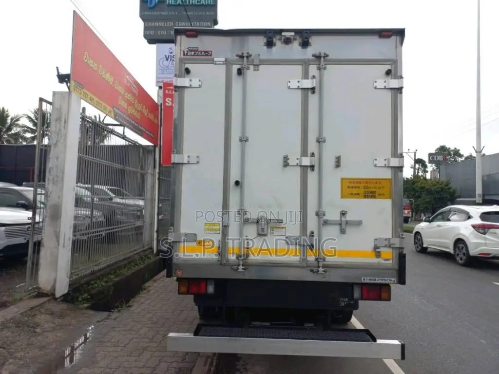 Isuzu ELF 2017 Lorry Unregistered (Recondition)