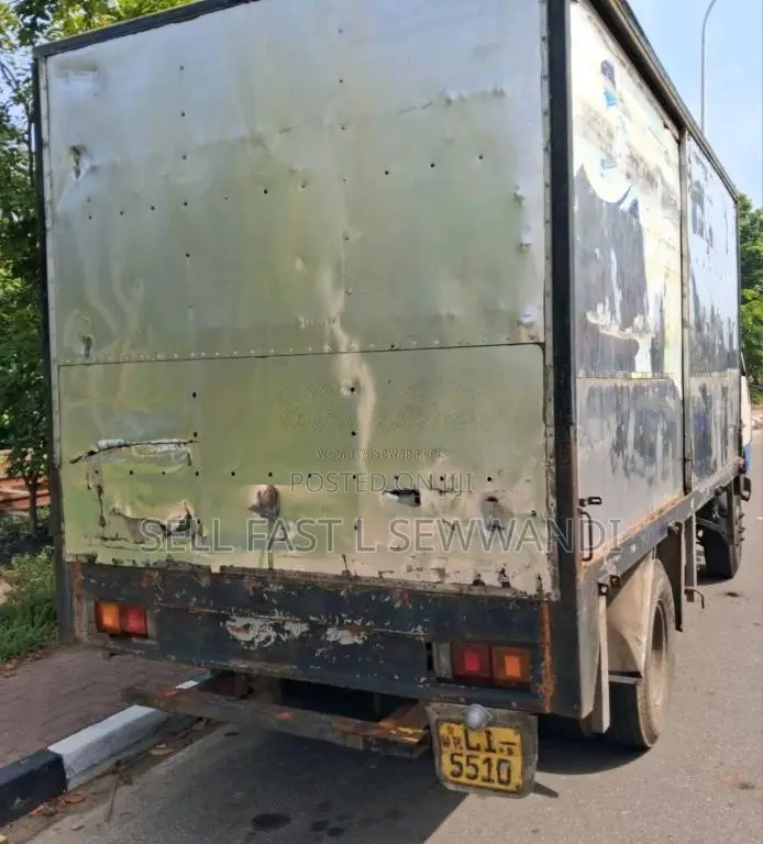 Eicher Eicher 2011 Lorry (Used)
