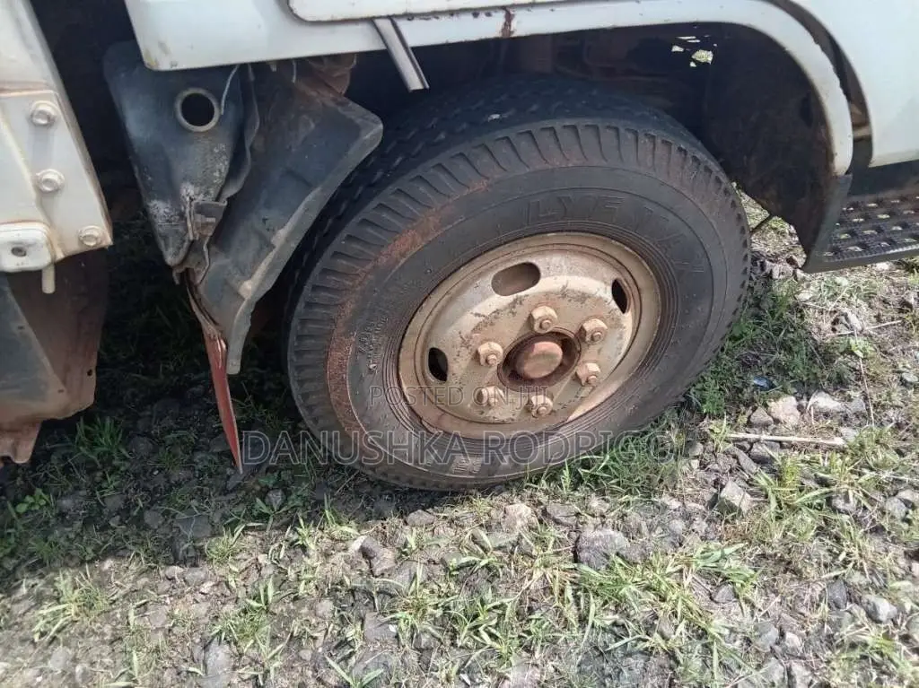 Mazda Titan 1994 Lorry (Used)