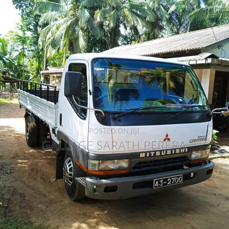 Mitsubishi Canter 1992 Lorry Brand New