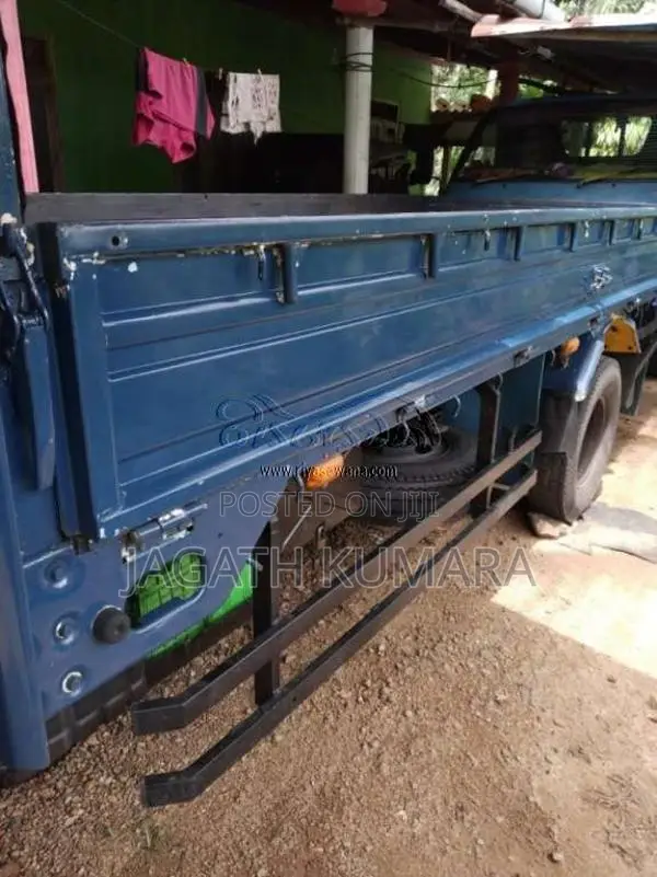 Mazda Titan 1999 Lorry (Used)