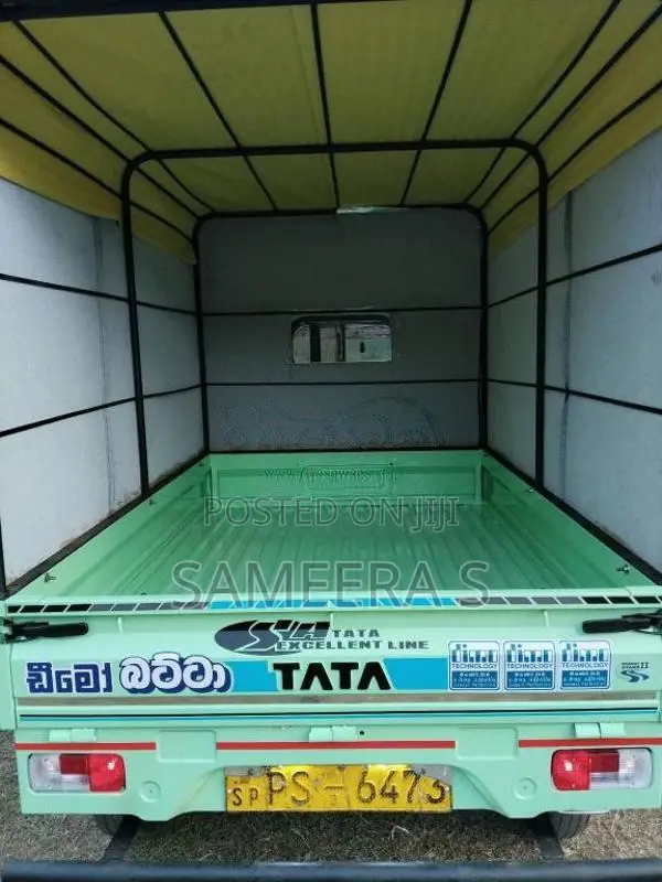 Tata Dimo Batta 2013 Lorry (Used)