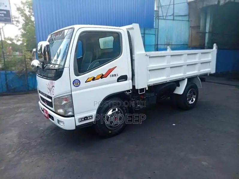 Mitsubishi Tipper 2007 Lorry (Used)