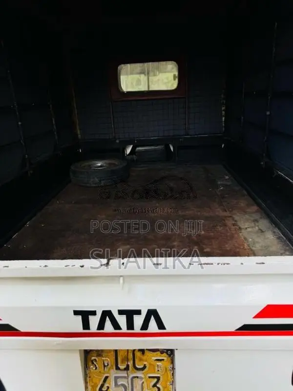 Tata Dimo Batta 2007 Lorry (Used)