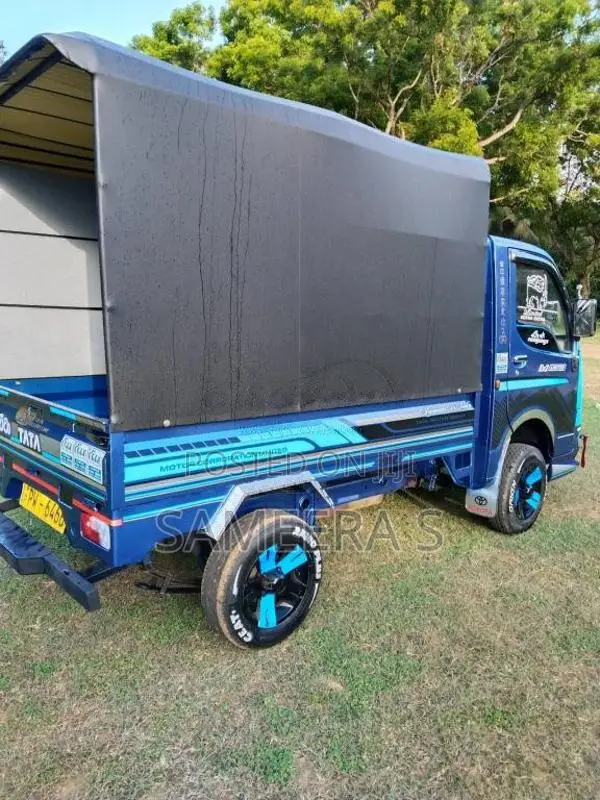 Tata Dimo Batta 2014 Lorry (Used)