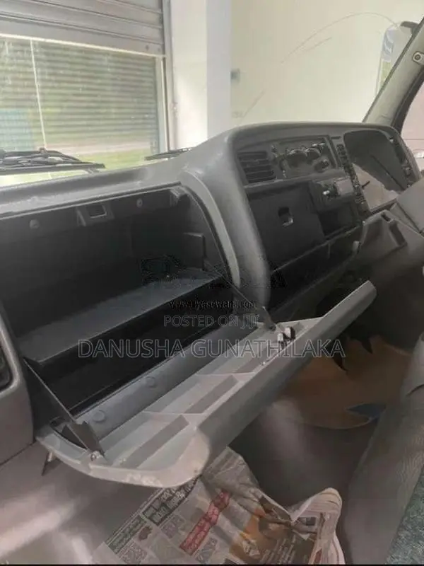 Mitsubishi Canter 1994 Lorry (Used)