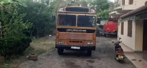 Ashok-Leyland Bowser 1999 Lorry (Used)