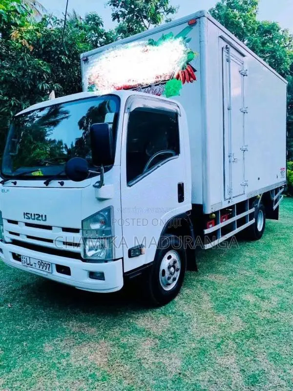 Isuzu ELF 2015 Lorry (Used)