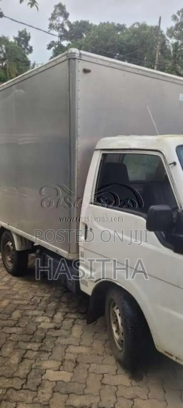 Mazda Brawny 2000 Lorry (Used)