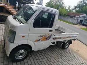 Suzuki Carry 2013 Lorry (Used)