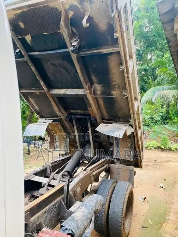 Nissan Atlas 1990 Lorry (Used)
