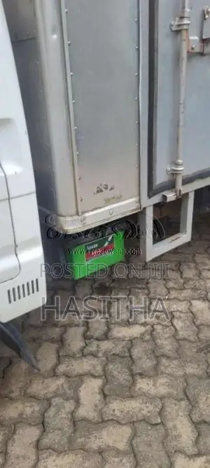Mazda Brawny 2000 Lorry (Used)