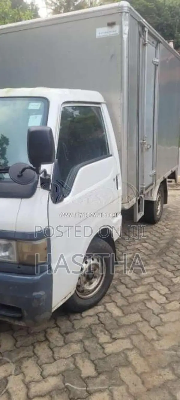 Mazda Brawny 2000 Lorry (Used)
