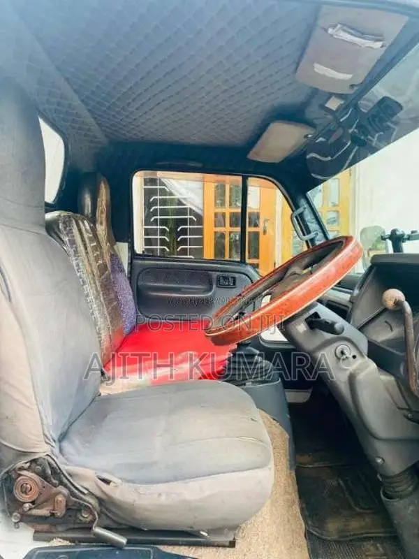 Nissan Atlas 1990 Lorry (Used)