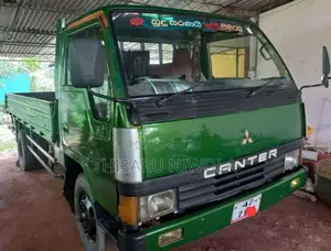Mitsubishi Canter 1995 Lorry (Used)
