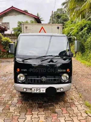 Tata Dimo Batta 2011 Lorry (Used)