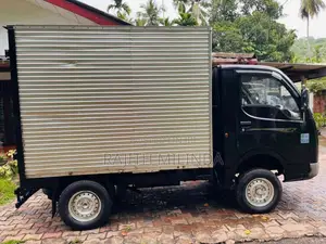 Tata Dimo Batta 2011 Lorry (Used)