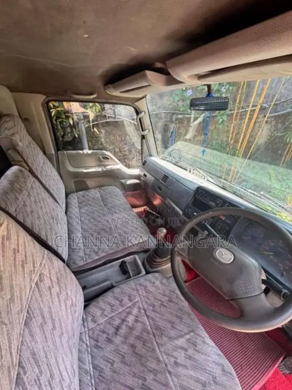 Mazda Titan Tipper 2003 Lorry (Used)