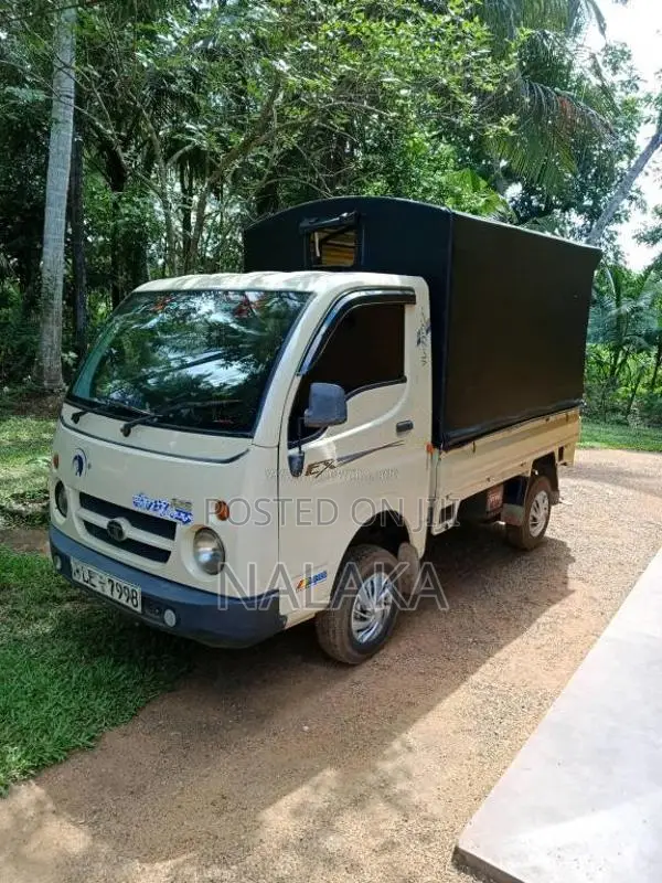 Tata Dimo Batta 2007 Lorry (Used)