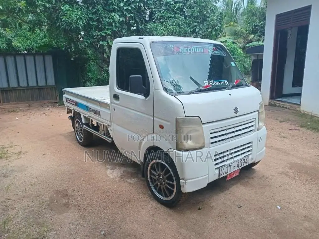 Mitsubishi 53 2005 Lorry (Used)