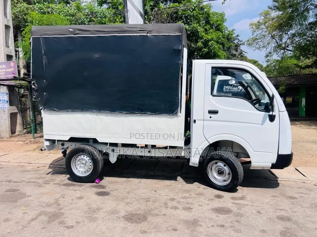 Tata Dimo Batta 2007 Lorry (Used)