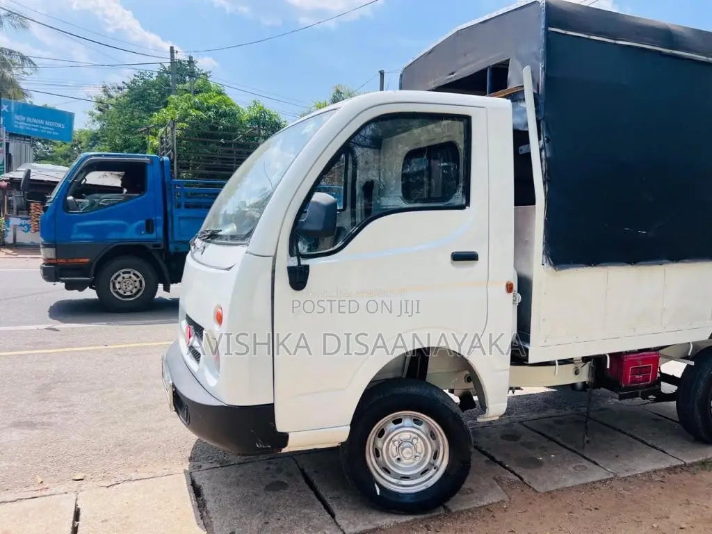 Tata Dimo Batta 2007 Lorry (Used)