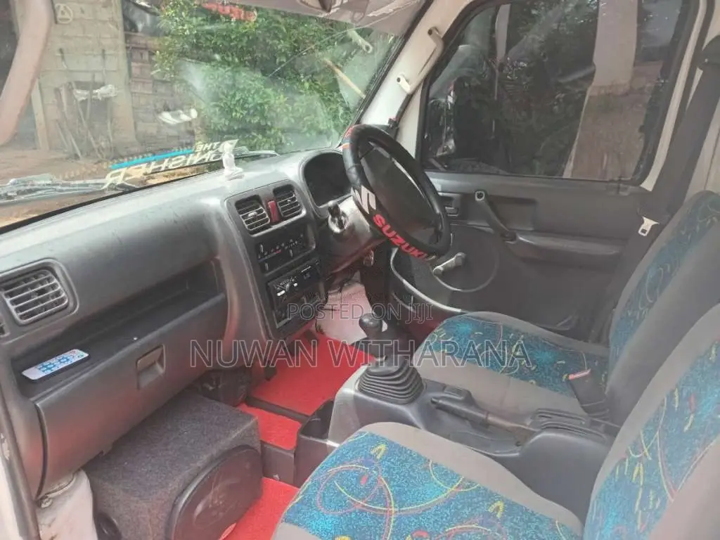 Mitsubishi 53 2005 Lorry (Used)