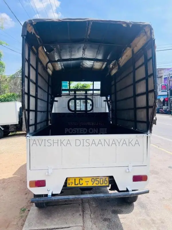 Tata Dimo Batta 2007 Lorry (Used)