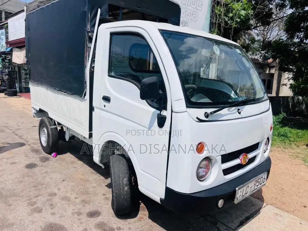 Tata Dimo Batta 2007 Lorry (Used)