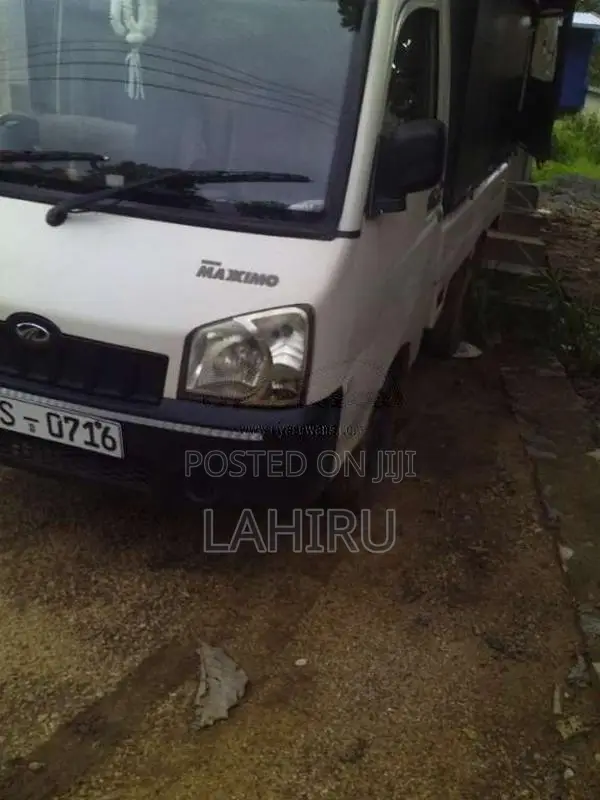 Mahindra Maxximo 2011 Lorry (Used)