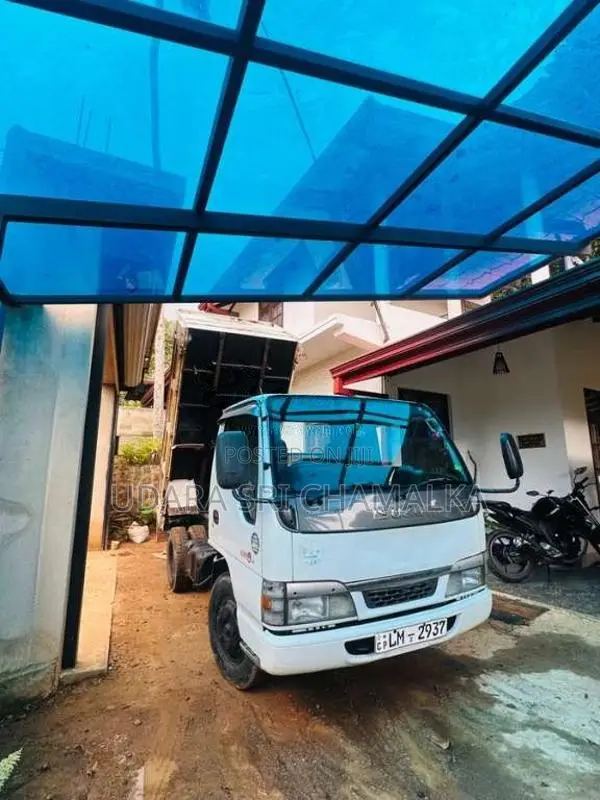 Isuzu Tipper 2003 Lorry (Used)