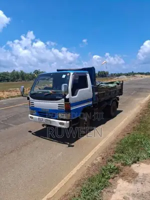 Mazda Titan Tipper 2001 Lorry (Used)
