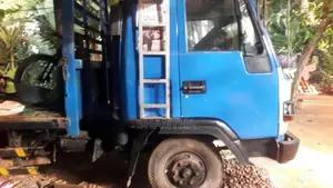 Isuzu Juston Forward 1981 Lorry (Used)